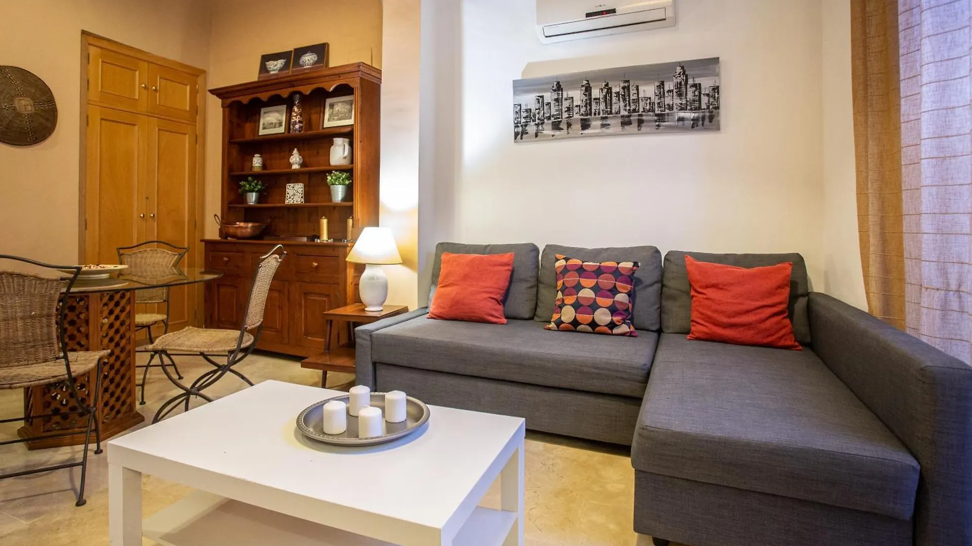 Wish Suite Calatrava De Sevilla 0*,  Španělsko