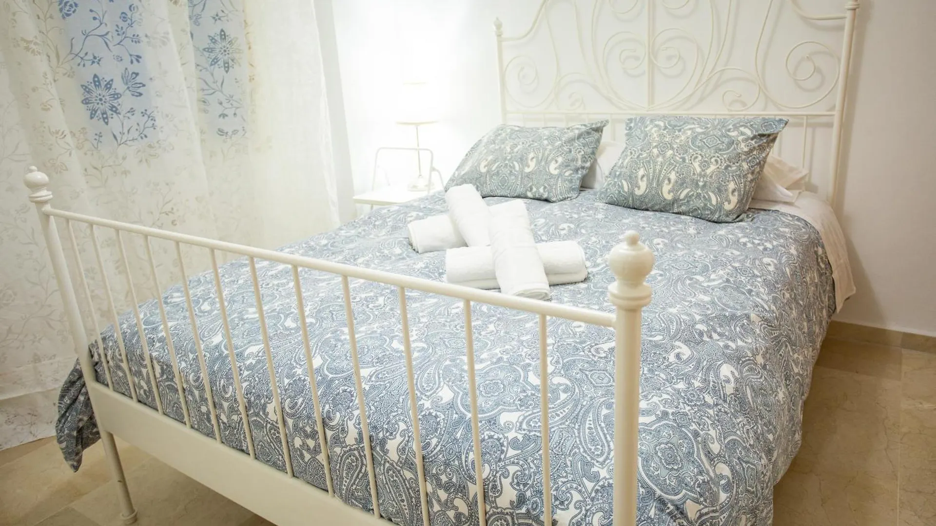 Wish Suite Calatrava De Sevilla 0*,  Španělsko